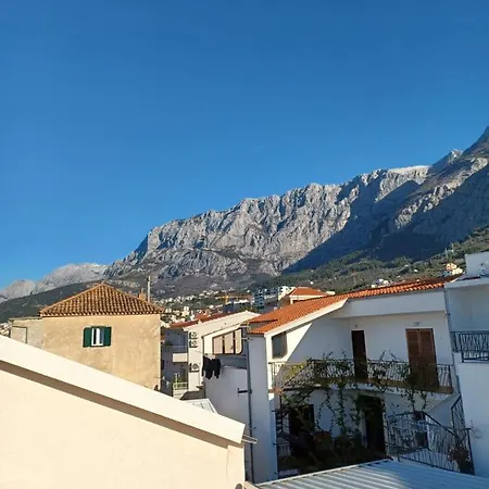 Altea Holidey With Jacuzzi And Free Parking Makarska